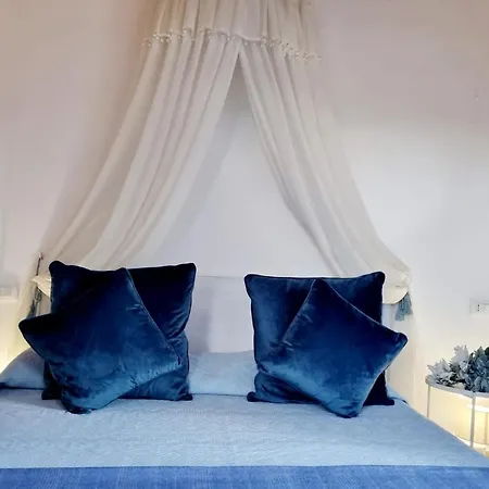 Stazzo Piscina Condivisa Apartman