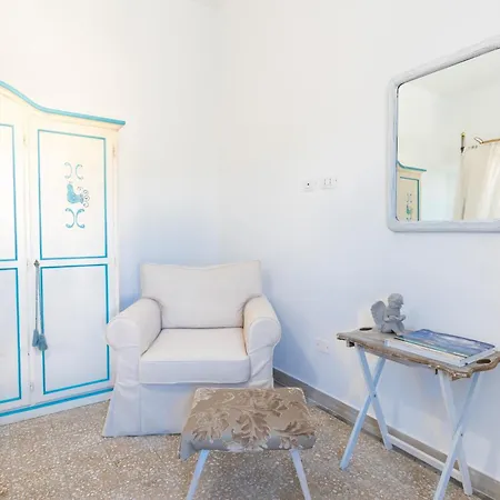 Stazzo Piscina Condivisa Apartman San Teodoro