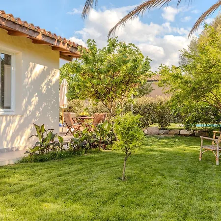 Stazzo Piscina Condivisa San Teodoro