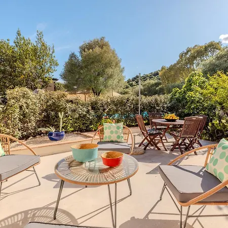 Stazzo Piscina Condivisa San Teodoro