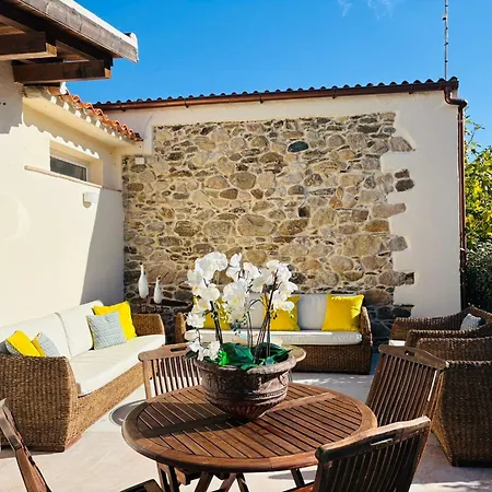 Stazzo Piscina Condivisa * سان تيودورو